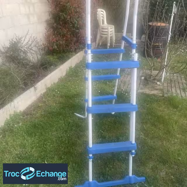 Échelle piscine hors sol
